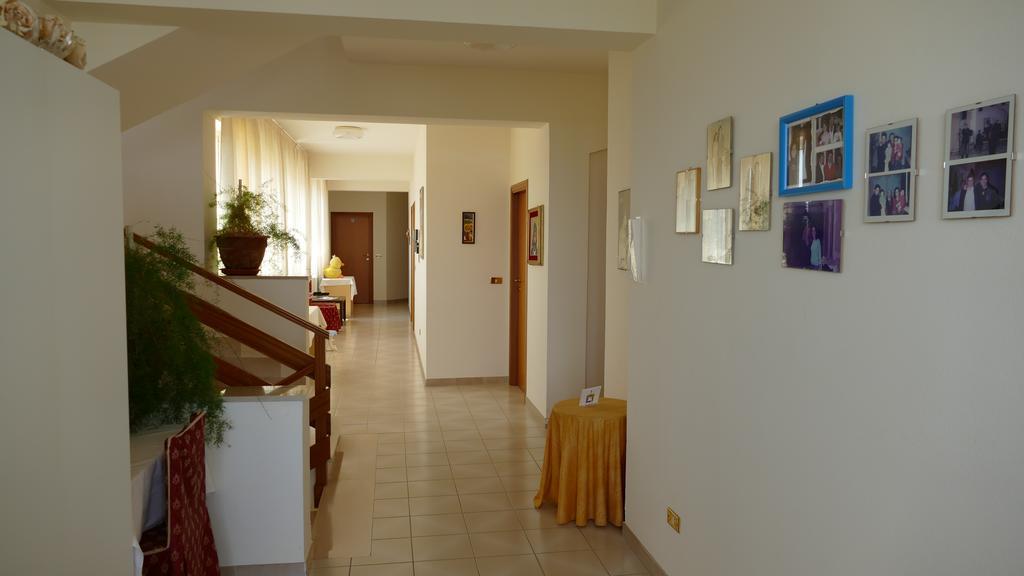 Hotel L'Ulivo Mirabella Eclano Eksteriør billede